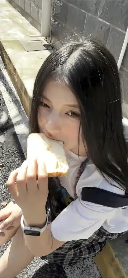 2021在线精品自偷自拍无码_雨燕在线直播体育直播_久久久久无码精品