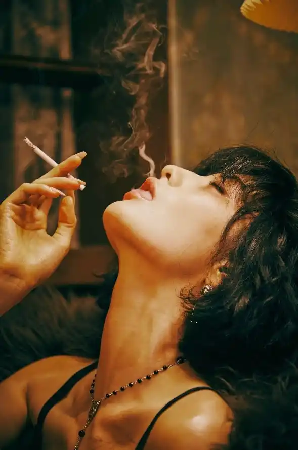 2021在线精品自偷自拍无码_雨燕在线直播体育直播_久久久久无码精品